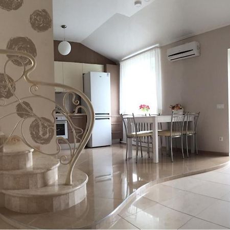 Апартаменты В Частном Доме Odessa Ngoại thất bức ảnh